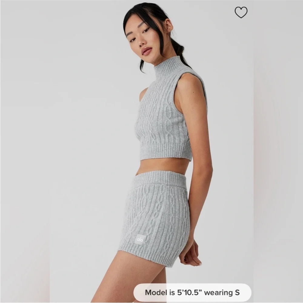 ALO Yoga Gray Cable Knit Skirt